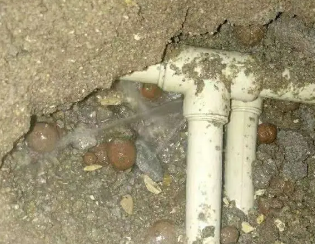 嘉鱼卫生间测漏