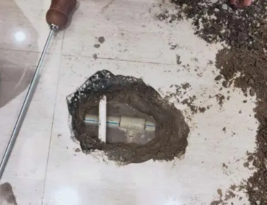 嘉鱼卫生间测漏水